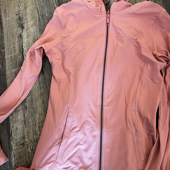 Lululemon align jacket with hood - like new! - Picture 10 of 12